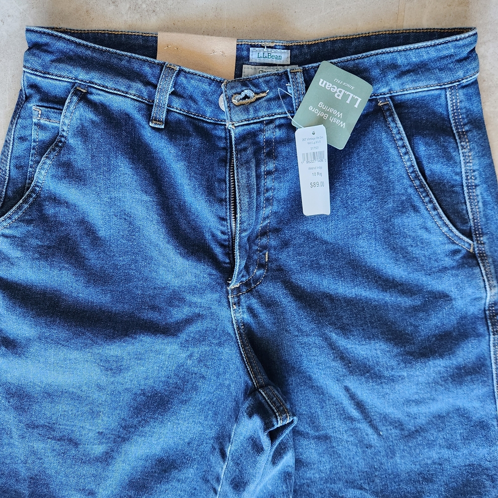 LL Bean Womens Classic Fit Wide Leg Brand New Jeans 10Reg